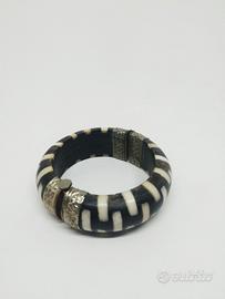 Bracciale in argento e osso bianco e nero