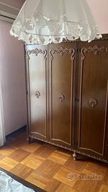 Armadio a 6 ante in legno stile classico