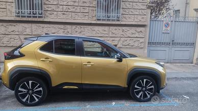 TOYOTA Yaris Cross 1.5 eCTV  Full Hybrid Première