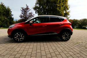 RENAULT CAPTUR PROJECT RUNAWAY