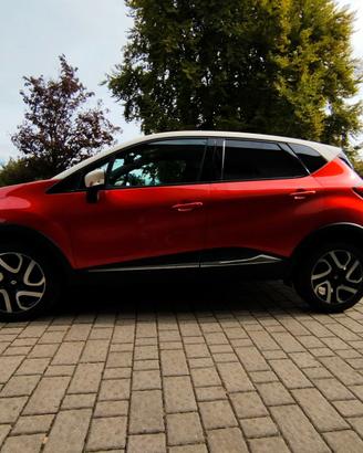 RENAULT CAPTUR PROJECT RUNAWAY