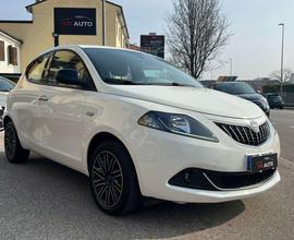 Lancia Ypsilon hybrid 1.0 firefly Gold s&s PROMO