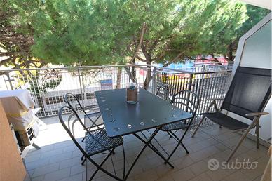 MONOLOCALE SU VIA BAFILE 27.06-04.07 SPIAGGIA COMP