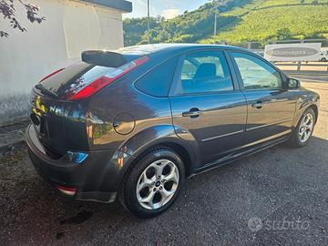 Ford Focus C-Max 1.6 TDCi (90CV) Ghia