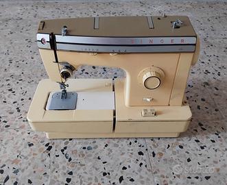 Macchina da cucire singer