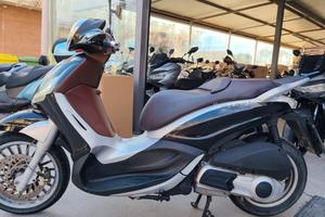 PIAGGIO BEVERLY 300 RST I.E.