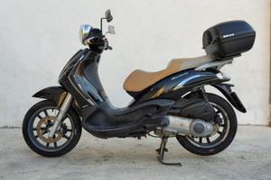 Beverly 300
