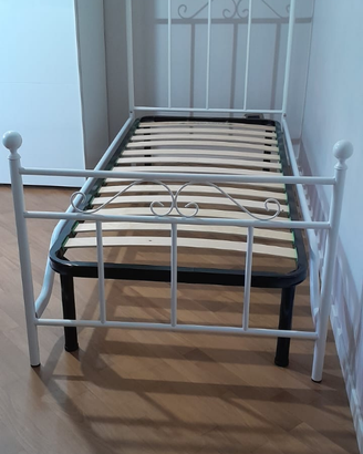 Letto con rete