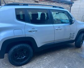 Jeep renegade 4wd longitude 4x4 mjt