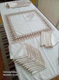 Set completo tavola in lino