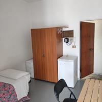 Monolocale grazioso, ammobiliato pratico, centrale