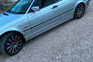 BMW 318i cat 4 porte