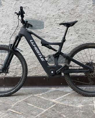 eMTB Whistle B-Rush 5.2 Full Carbon