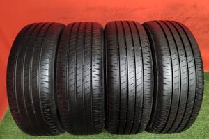 215 60 17 Gomme Estive Bridgeston 85-95% 215 60R17