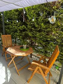 Tavolo legno con 5 sedie