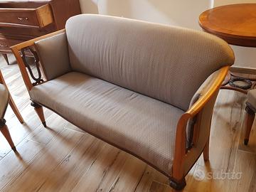 salottino biedermeyer