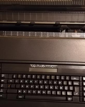 Macchina da scrivere elettronica