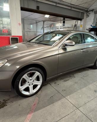 Mercedes cls  320 cdi