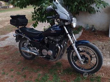 Honda Nighthawk 650 - 1985