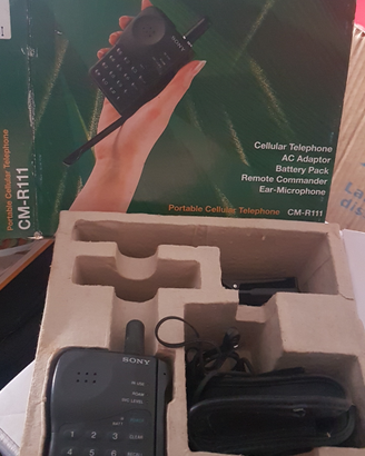 Cellulare Sony vintage cm r111