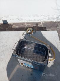 ultrasuoni per pulire attrezzature 