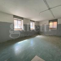 Negozio Mugnano di Napoli [MLF07ACG]