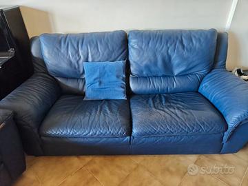 Divani e Poltrona in Vera Pelle