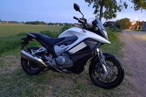 Honda Crossrunner 800