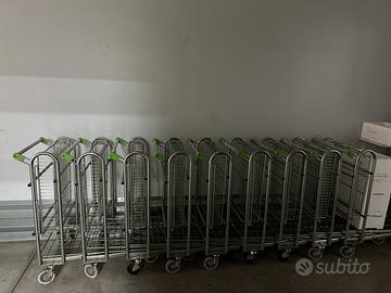 Carrelli, quattro ruote