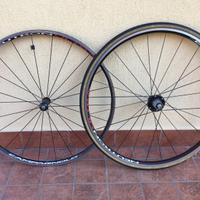 Ruote campagnolo neutron ultra bici da corsa