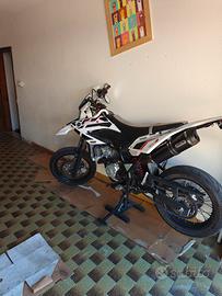 Yamaha WR x 125