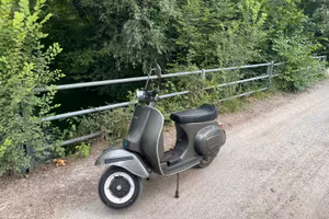 Vespa 50 special