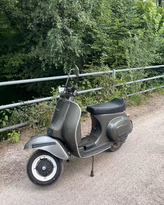 Vespa 50 special