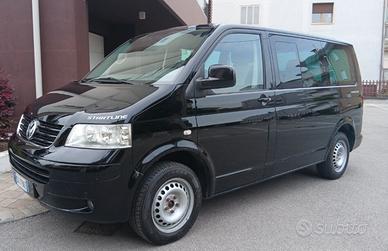 Volkswagen Multivan 2.5 TDI/130CV Startline 5 post