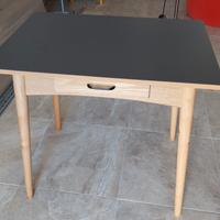 tavolino alto scrivania