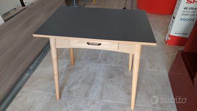 tavolino alto scrivania