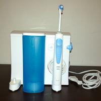 Base Oral b  spazzolino elettrico e idropulsore