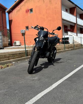 Yamaha DT 125x 2t
