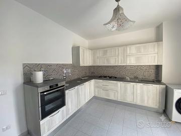 Cucina Scavolini ad angolo come nuova