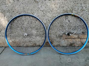Cerchi Mavic CPX33 con mozzi DuraAce