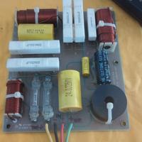 Crossover 2 Vie JBL made U.S.A.