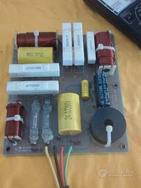 Crossover 2 Vie JBL made U.S.A.