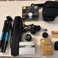 Fotocamera nikon più obiettivi