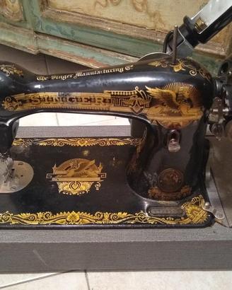 Macchina da cucire Singer 1922 vintage motorizzata
