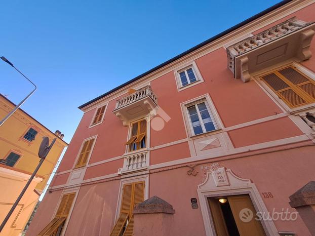 3 LOCALI A SESTRI LEVANTE