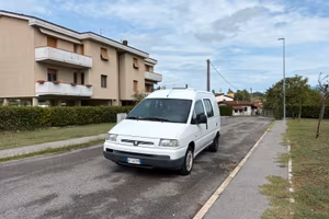 PEUGEUT EXPERT 6 posti, POCHI KM!!