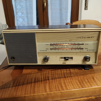 Radio vintage Mivar Races
