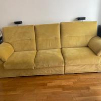 divano color ocra Felix