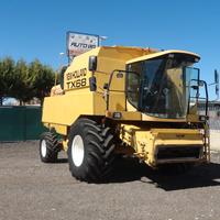 Mietitrebbia new holland tx 68
