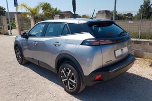 Peugeot 2008 Style 1.2 b 100cv Navy Led Sensori Cr